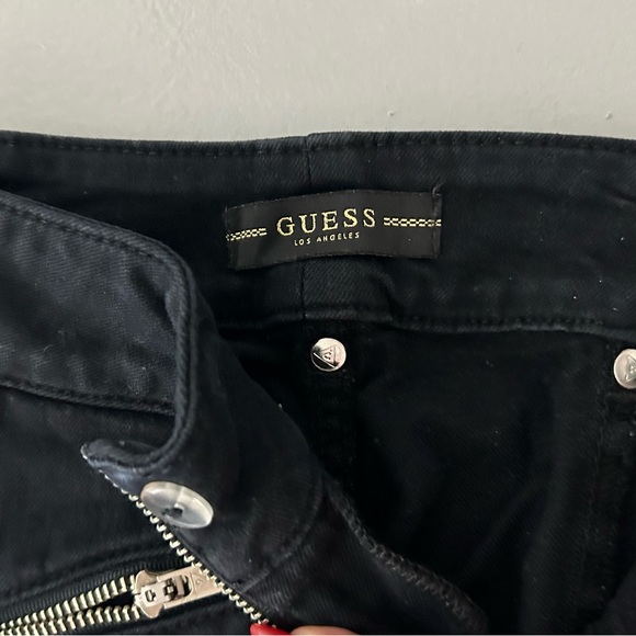 3 pairs of jeans bundle - Guess x2 and Rewash brand - Picture 8 of 14